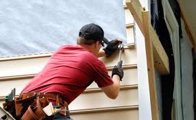 Best Wood Siding Installation  in Lincoln Center, KS